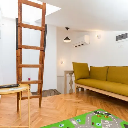 Little Tower With Terrace By Locap Group Guest house *