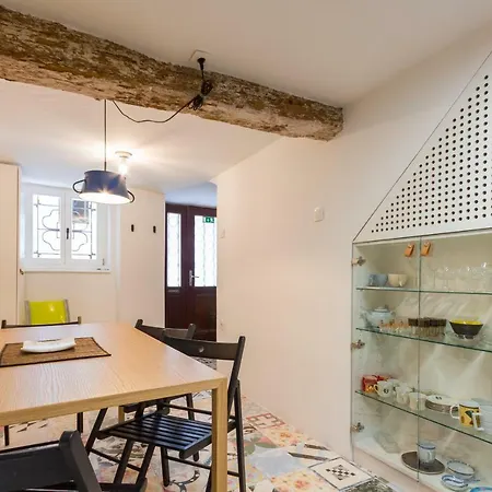 Little Tower With Terrace By Locap Group Guest house