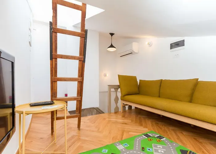 Little Tower With Terrace By Locap Group Gasthuis 4*