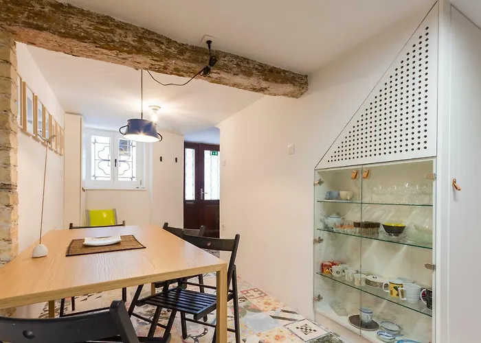 Little Tower With Terrace By Locap Group Gasthuis